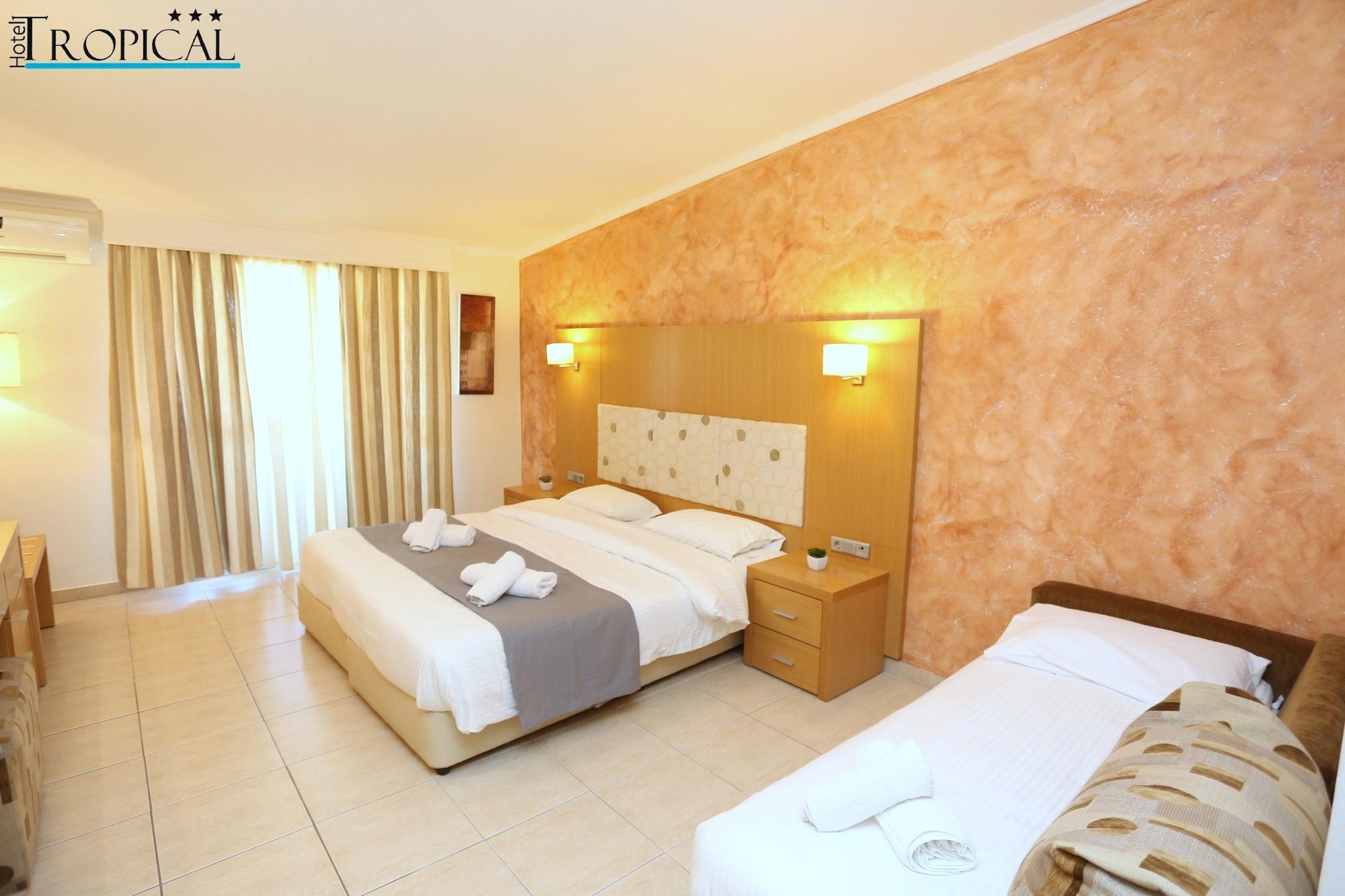 Tropical Aparthotel Hanioti Bagian luar foto